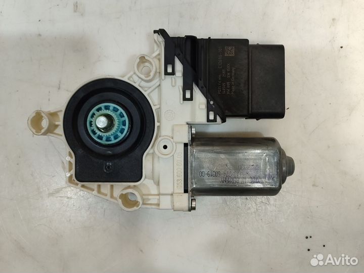 Моторчик стеклоподъемника Volkswagen Tiguan