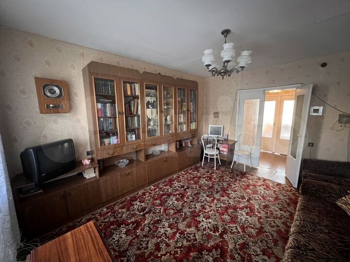 3-к. квартира, 63 м², 3/5 эт.