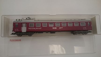 Железная дорога - вагоны H0 (1:87) -10 - разные