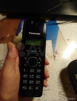 Panasonic телефон с базой