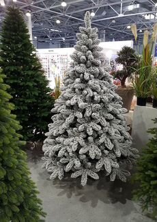 Искусственные ёлочки