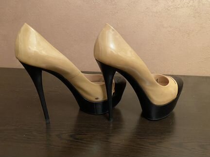 Туфли Casadei, 38 размер