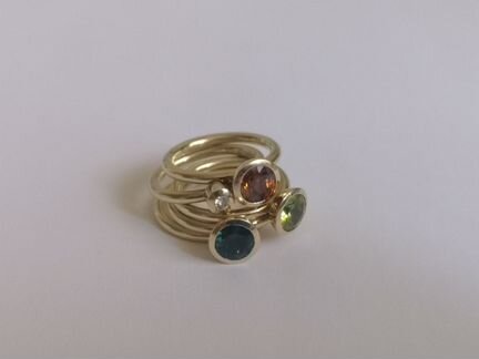 Сет из 5 золотых колец