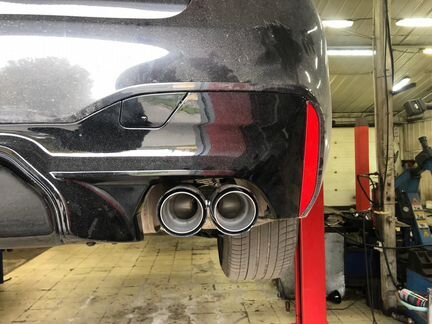 Насадки двойные на глушитель Акрапович M5 BMW G30