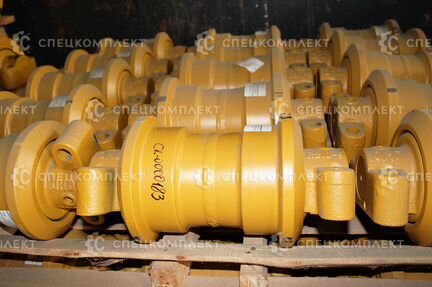 Каток опорный Hyundai R180. Корея