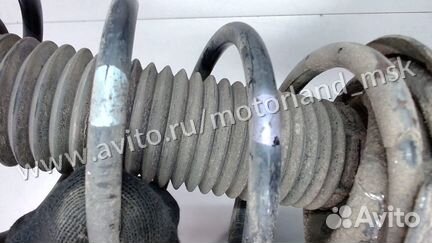 Амортизатор подвески правый передний Mazda 3 (BL)