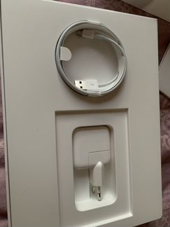 Айпад wi-fi 32GB space grey 2017(5-e поколение)