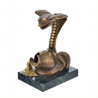 Бронзовая статуэтка 