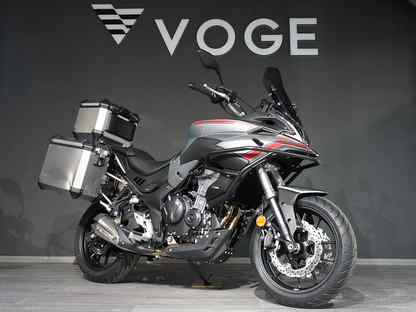 Voge adventure. Voge 500 мото. Мотоцикл Vogue 500ds. Мотоцикл Vogue 500ds x. Мотоцикл voge 500ds - Grey / Adventure.
