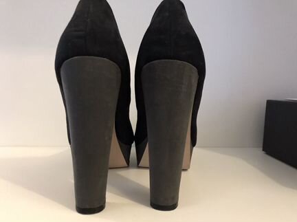 Туфли на высоком каблуке 38 размер