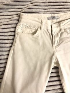 Белые джинсы LIU JO