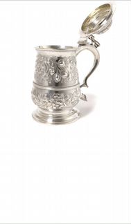 Серебряная кружка с откидной крышкой. Англия, 1772