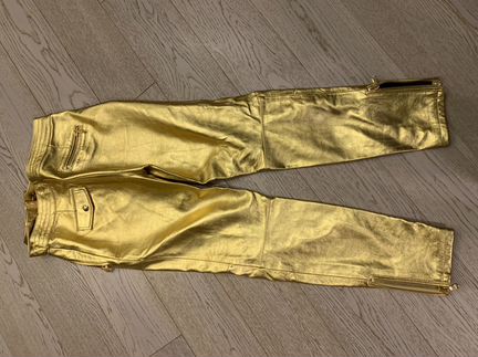 Новые кожаные брюки H&Moschino