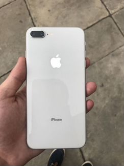 iPhone 8 plus на 64gb