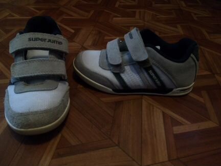 Кроссовки р.30