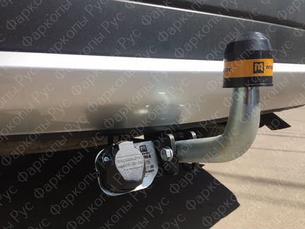 Фаркоп оцинкованным шаром на Mitsubishi Outlander