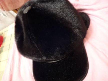 Шапки.шерсть,каракуль.воротник олфицерский