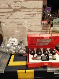 Гайки-секретки