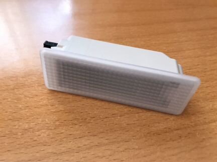 Плафон освещения салона/дверей BMW