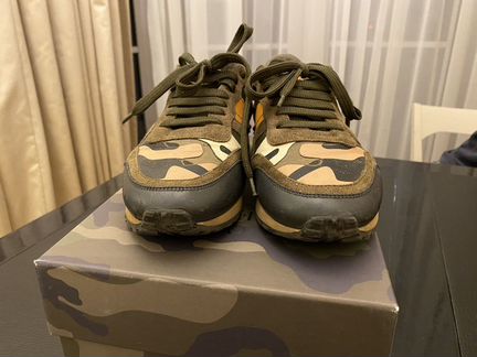 Кроссовки Valentino