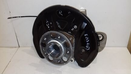 Кулак задний правый Мерседес 213,W213,с авто 07.17