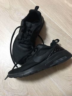 Кроссовки Nike