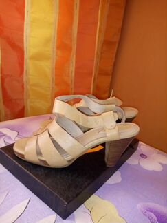 Летние босоножки Thomas Munz