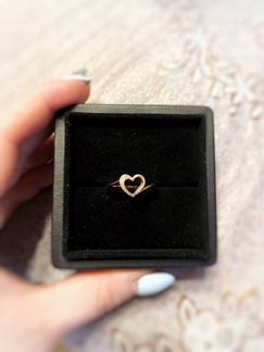 Кольцо из золота