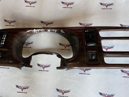 Накладка торпеды GMC Savana