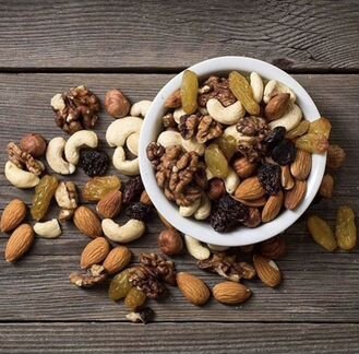 Орехово-изюмная смесь