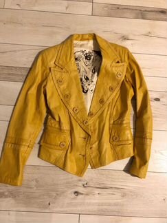 Куртка кожаная желтая 44