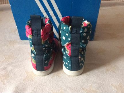 Сапожки adidas
