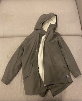 Парка levis зимняя размер S
