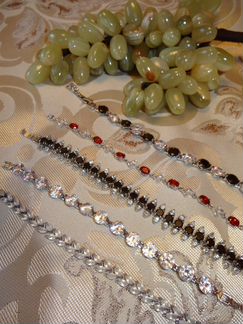 Серебряный браслет. Гранат, горный хрусталь, шуман