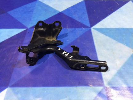 Петля капота левая лексус ис 2