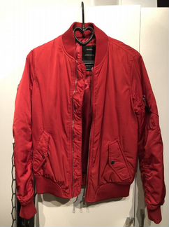 Ветровка куртка женская красная bershka