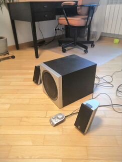 Logitech Z-2300