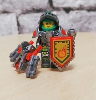 Lego Nexo Knights (Лавинный разрушитель Молтора)