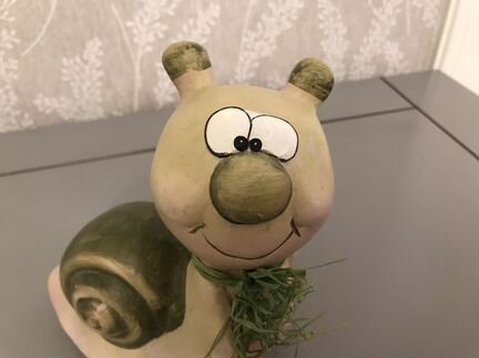 Декоративная фигурка Улитка с бантом высота 16см