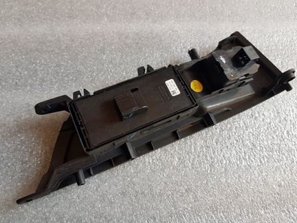 Планка под складывание зеркал Ауди ку5