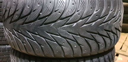 255 50 R19 Yokohama Ice Guard Stud