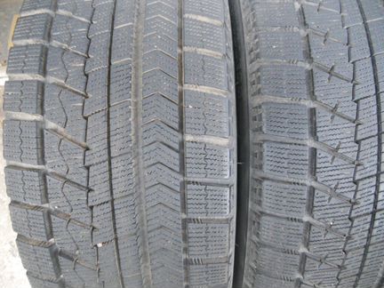 Зимние шины 245/45R17 Bridgestone Blizzak VRX