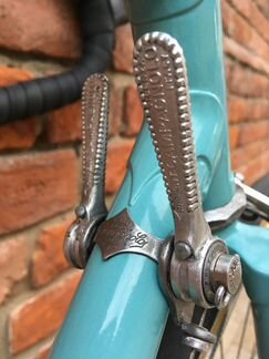 Шоссейный велосипед Cicli Mondial Campagnolo