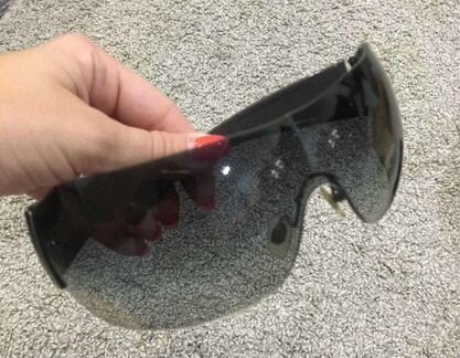 Очки солнцезащитные Burberry