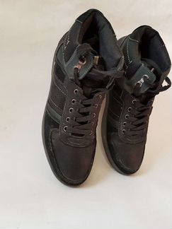 Обувь. Утеплённые ботинки