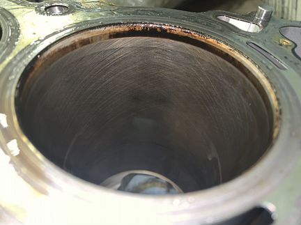 Блок двигателя BMW