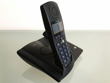 Беспроводный телефон с автоответчиком Siemens 3015