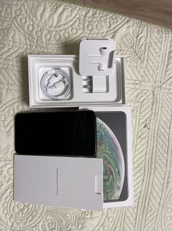 Телефон iPhone xs max 256gb