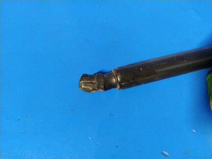 Амортизатор двери багажника Ford S-Max 2006