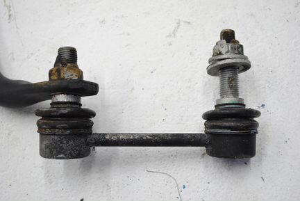 Стабилизатор задний Mercedes W166 ML GLE GL GLS